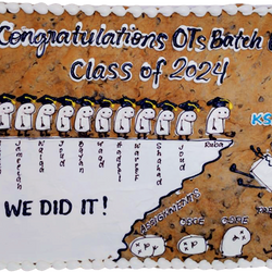 كوكي كيك. التخرج